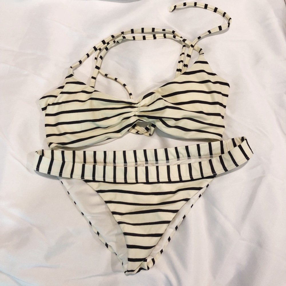 Billabong striped bikini
